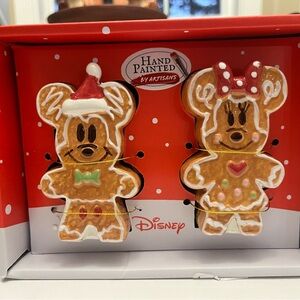 Disney Festive Gingerbread Mickey and Minnie Figures salt and pepper shakers